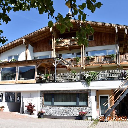 Landhotel Anna Sankt Martin am Tennengebirge Exterior foto